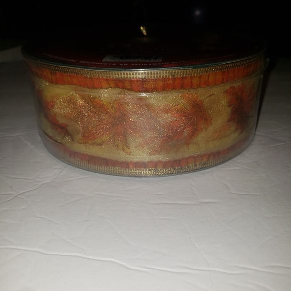 55 Yards of Wired Ribbon - Gold with Copper Orange Autumn Leaves NEW - Picture 3 of 4